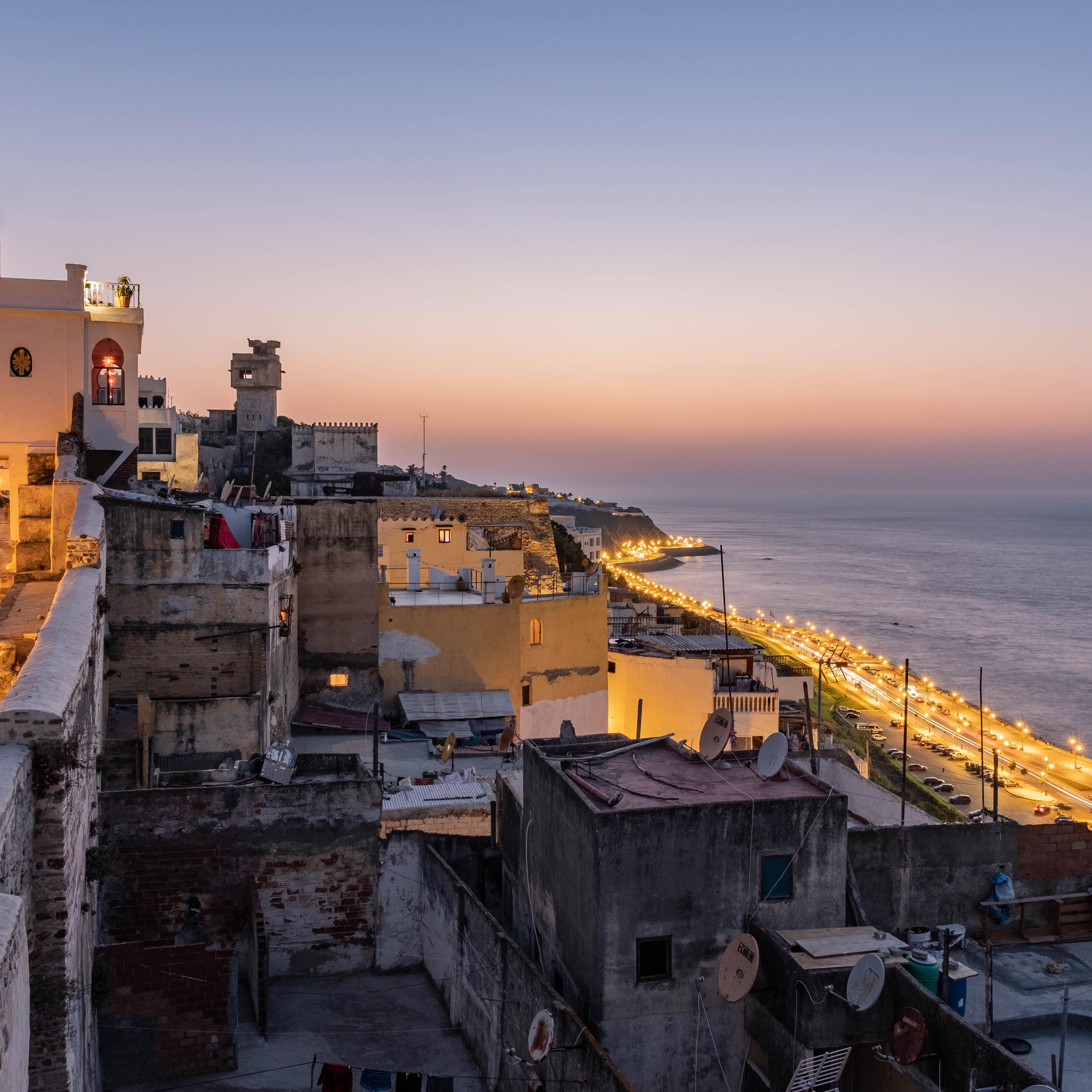 Posez vos valises dans une villa avec piscine au Maroc et explorez les beautés de Tanger